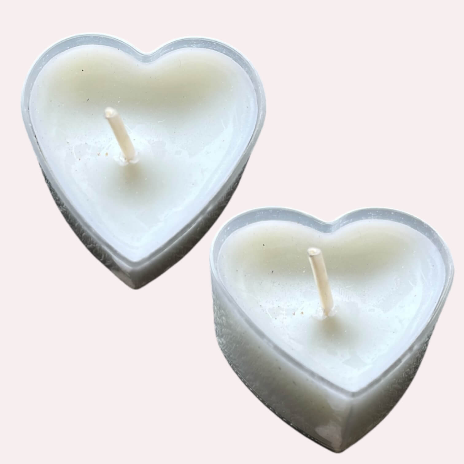 Wit hartenkaarsje voor extra warmte en sfeer.