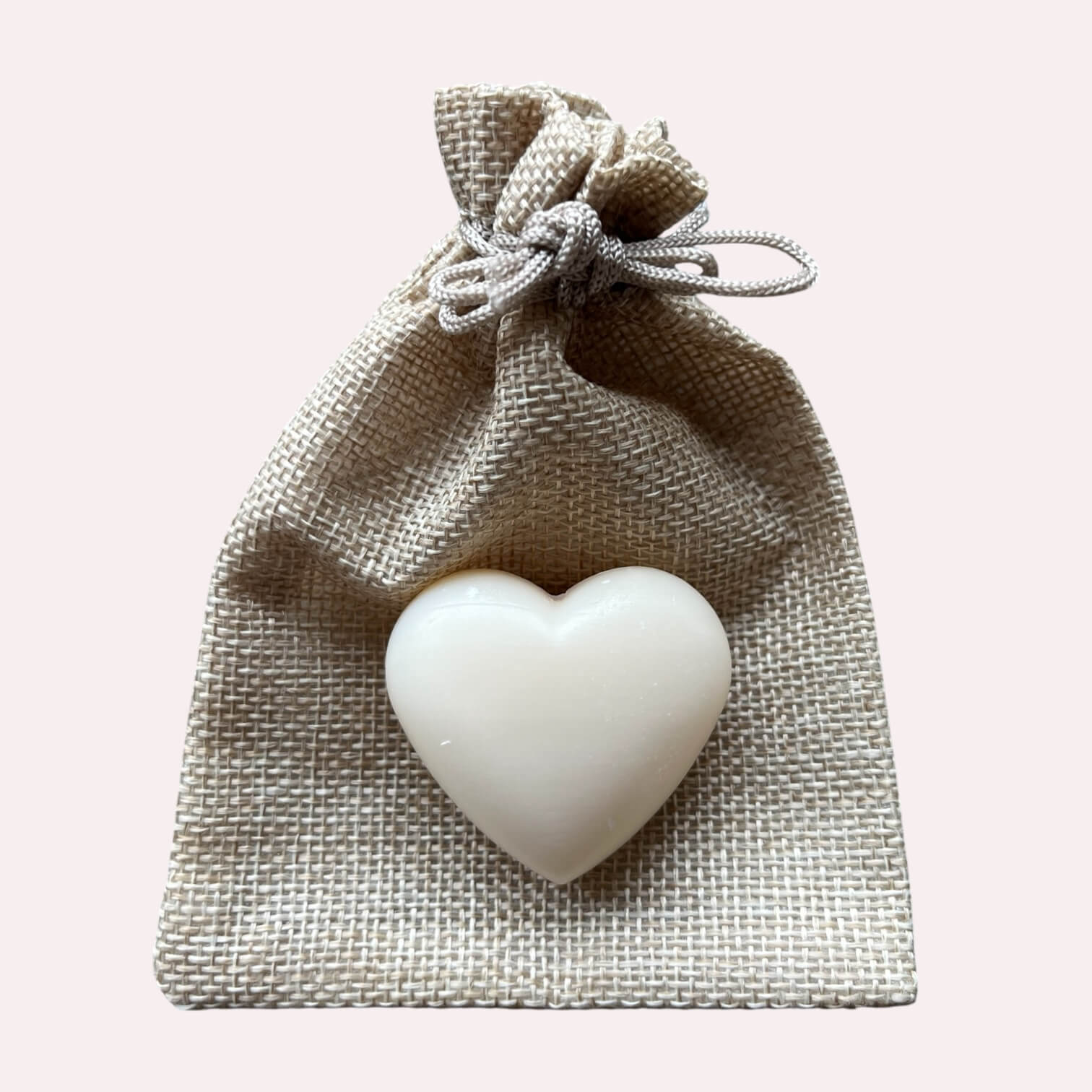 Frans hartenzeepje, zacht geurend, voor liefde en troost, in jutezakje