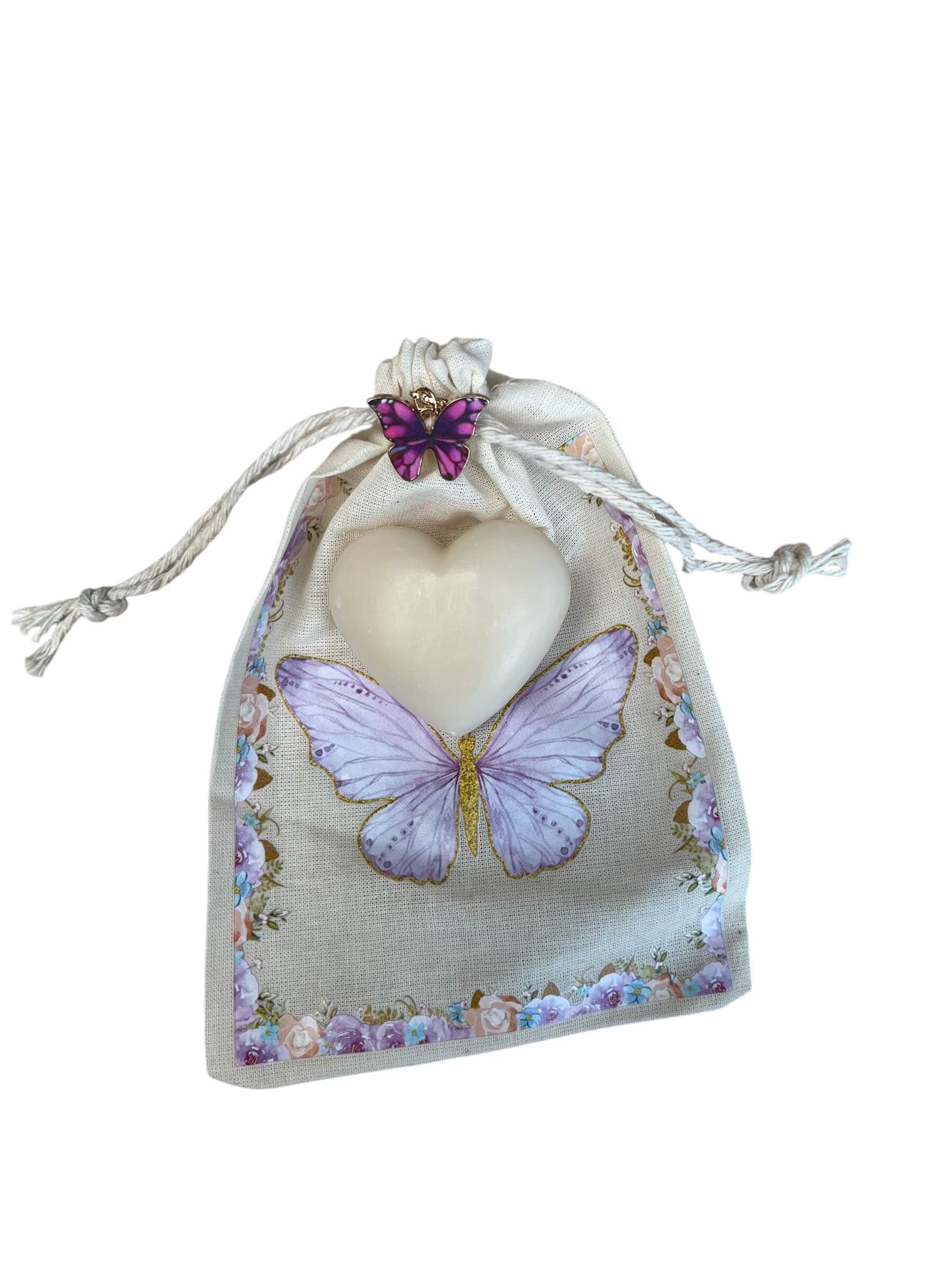 Frans geurend hartenzeepje in vrolijk vlinderzakje met vlinderdetails.
