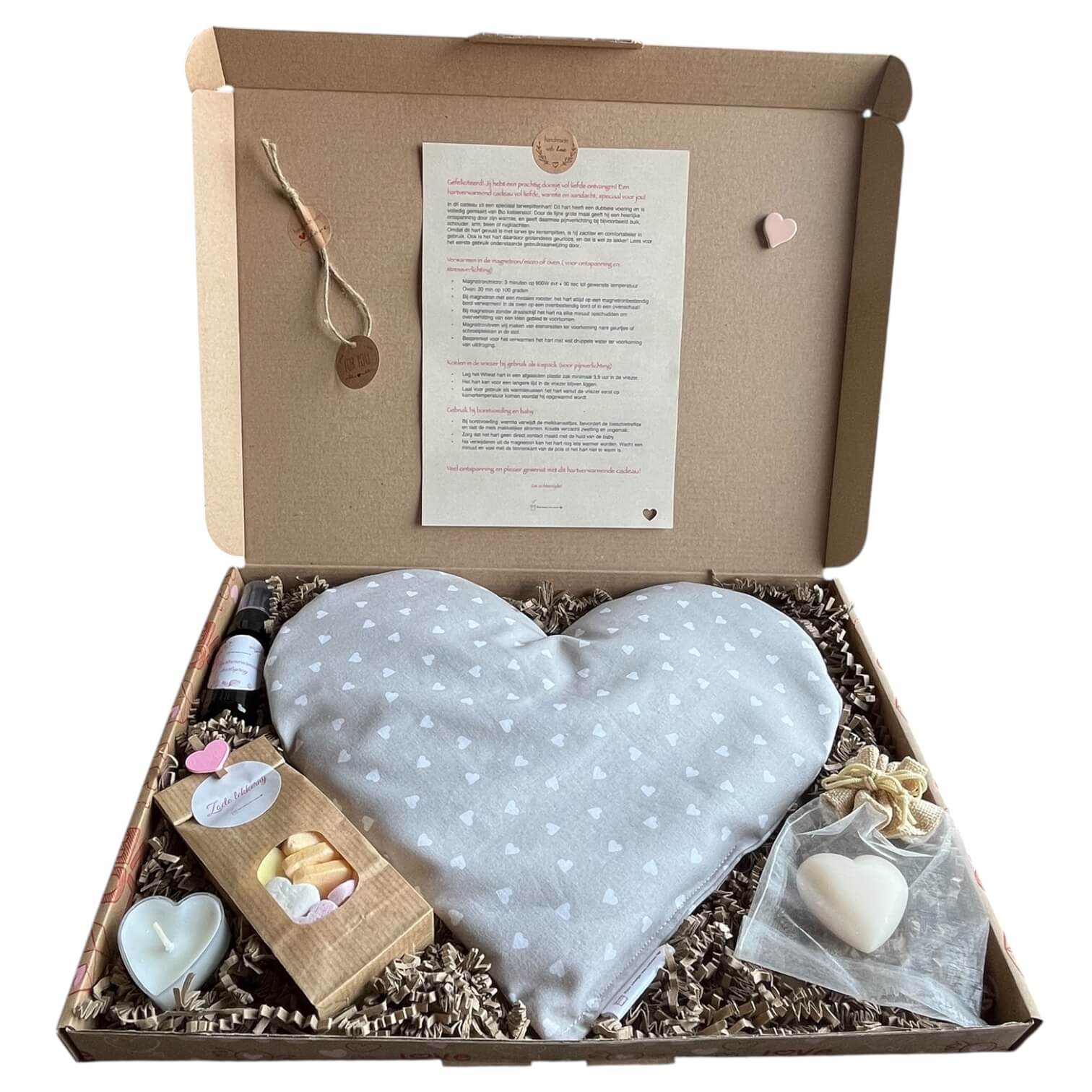 Handgemaakt verwarmbaar hart Teder Taupe, stijlvol brievenbuscadeau in warme taupe.

